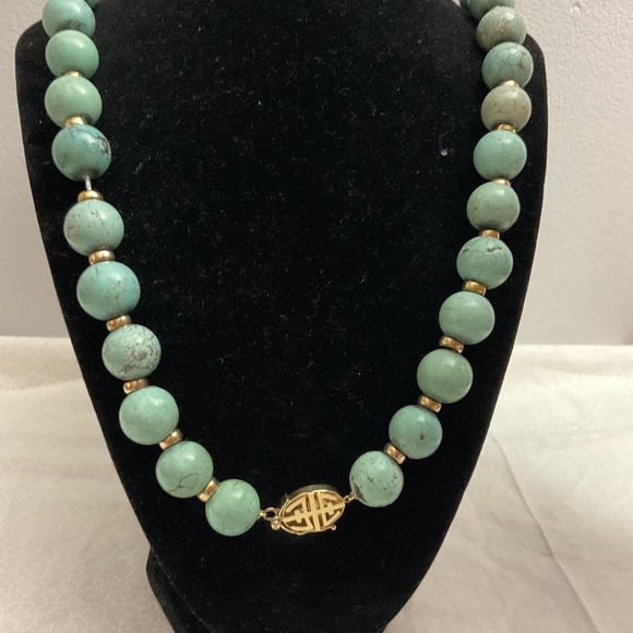 VIntage 14 k natural turquoisebeaded necklace